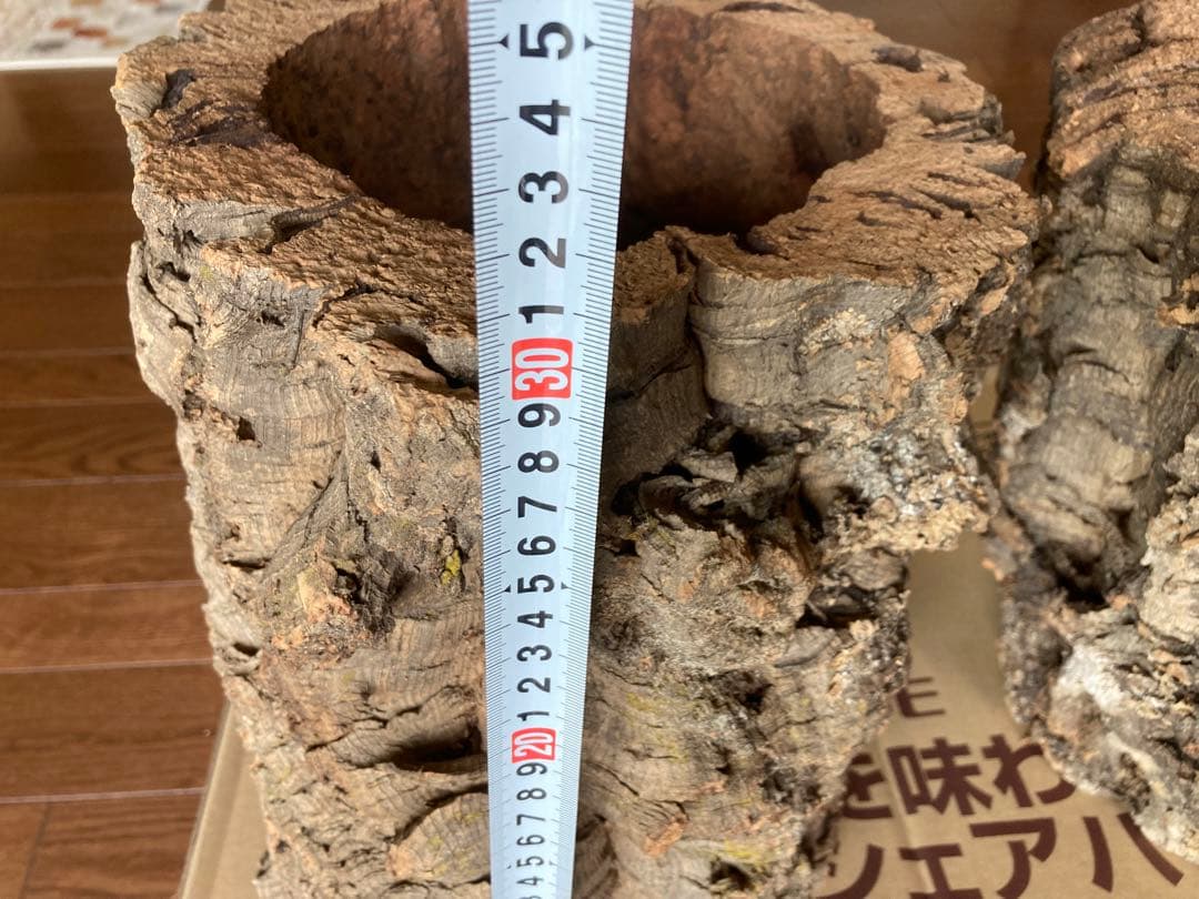 天然コルク樹皮2個とコナラ樹皮1個 - メルカリ