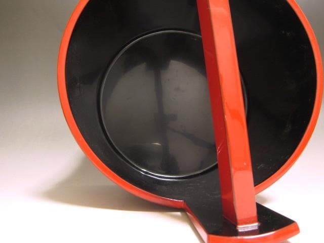 ★ 川端近左　朱手桶水指　表千家　十三代　即中斎の花押がございます★x407