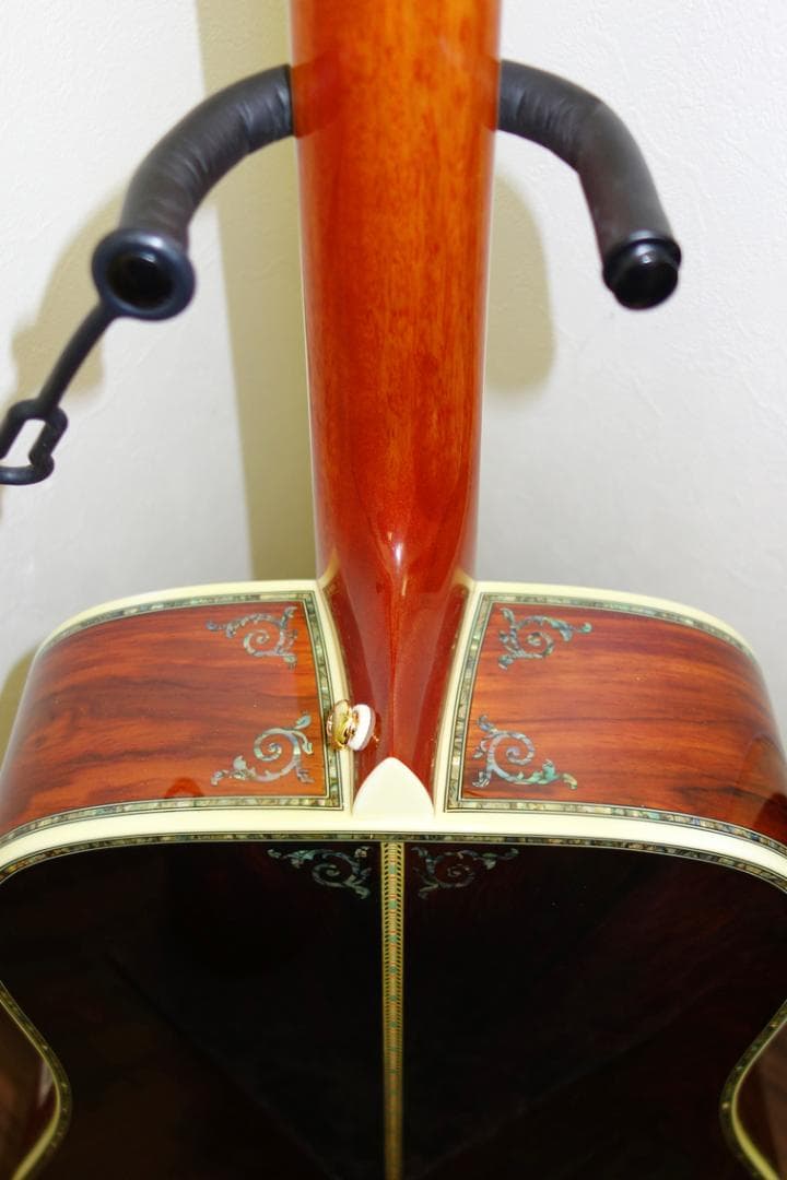 Toya Guitar TD-80 イングルマンスプルース＆ココボロ単板