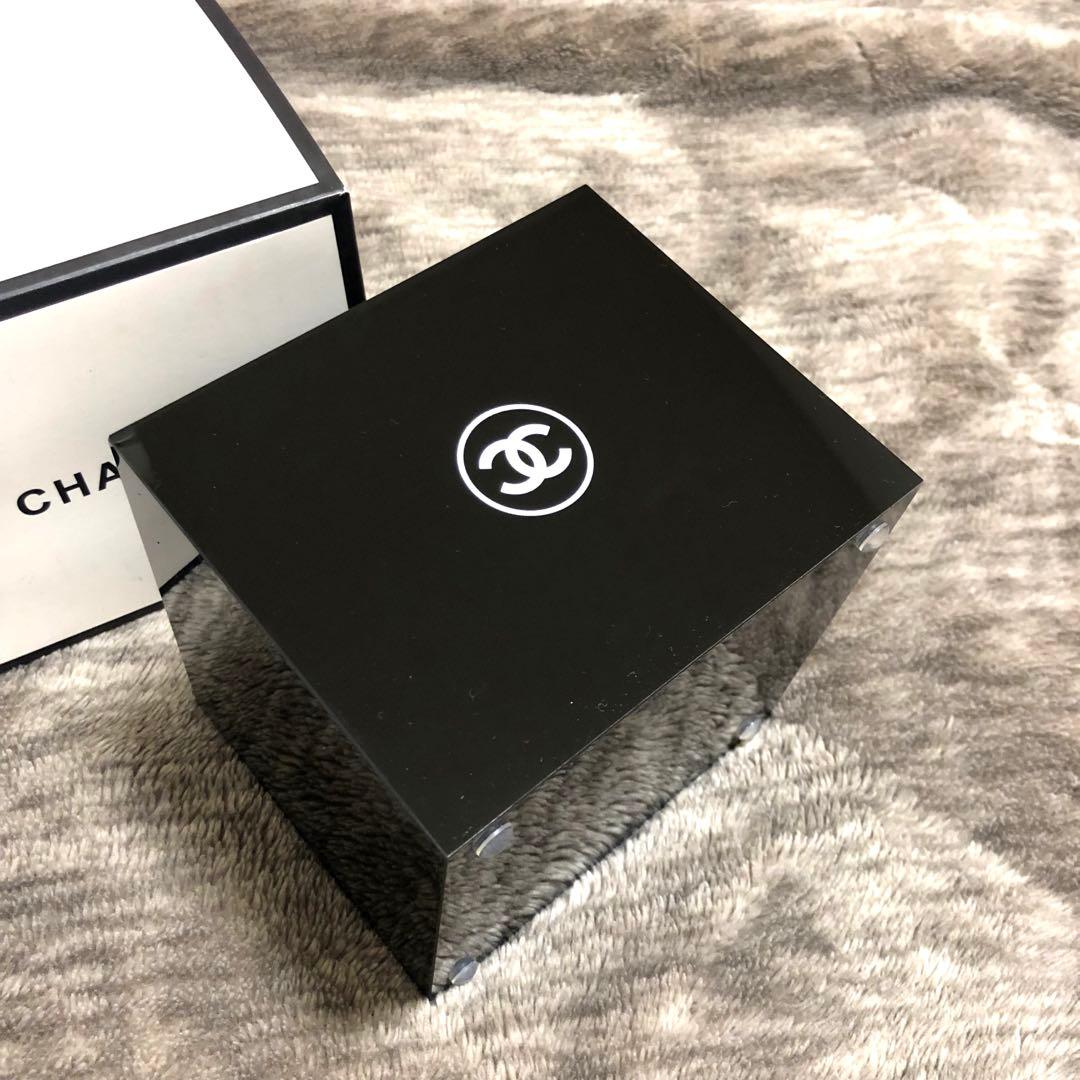シャネル Chanel アクリル スタンド 新品、未使用