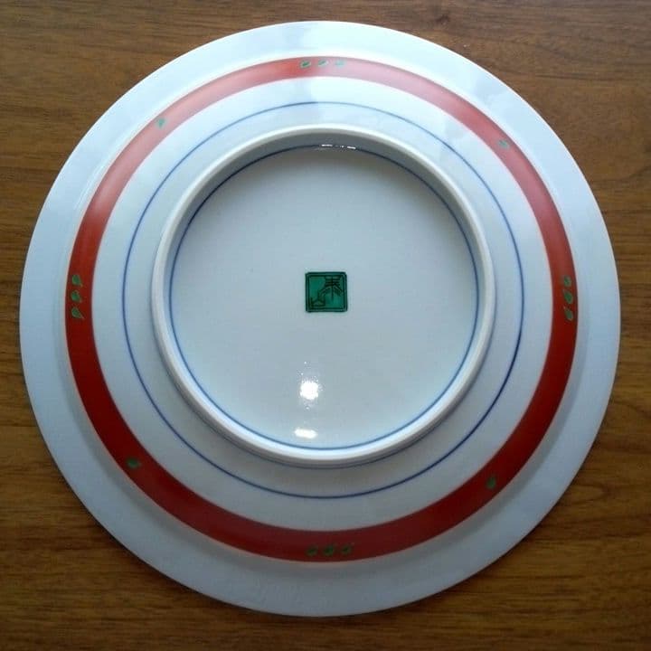 九谷焼 武腰泰山作 牡丹図 飾皿 大皿 色絵 九谷焼 牡丹図 飾皿