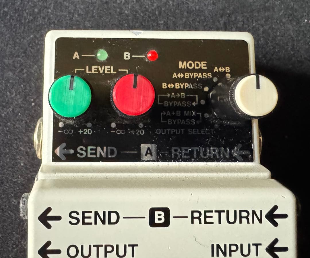 未使用に近い　BOSS Line Selector LS-2