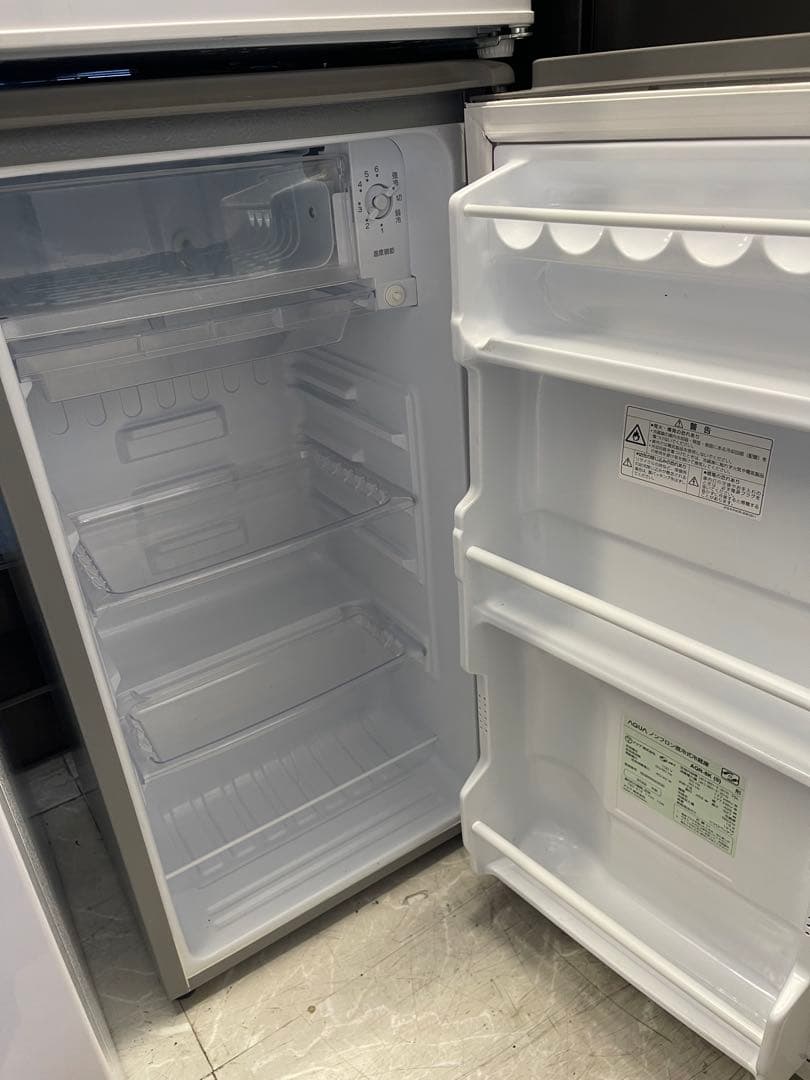 AQUA アクア ノンフロン直冷式冷蔵庫 AQR-8K2(S) 2022年製