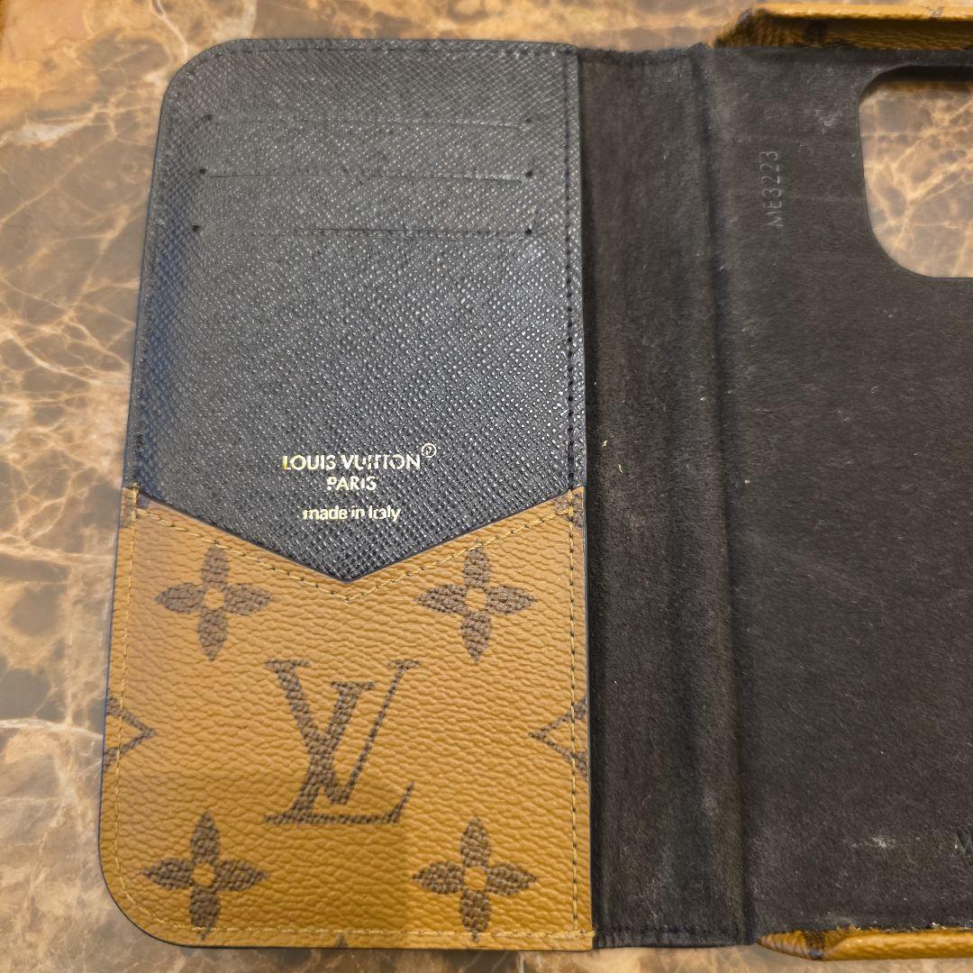 LOUIS VUITTON 手帳型ケース モノグラム iPhone15pro｜ルイヴィトン