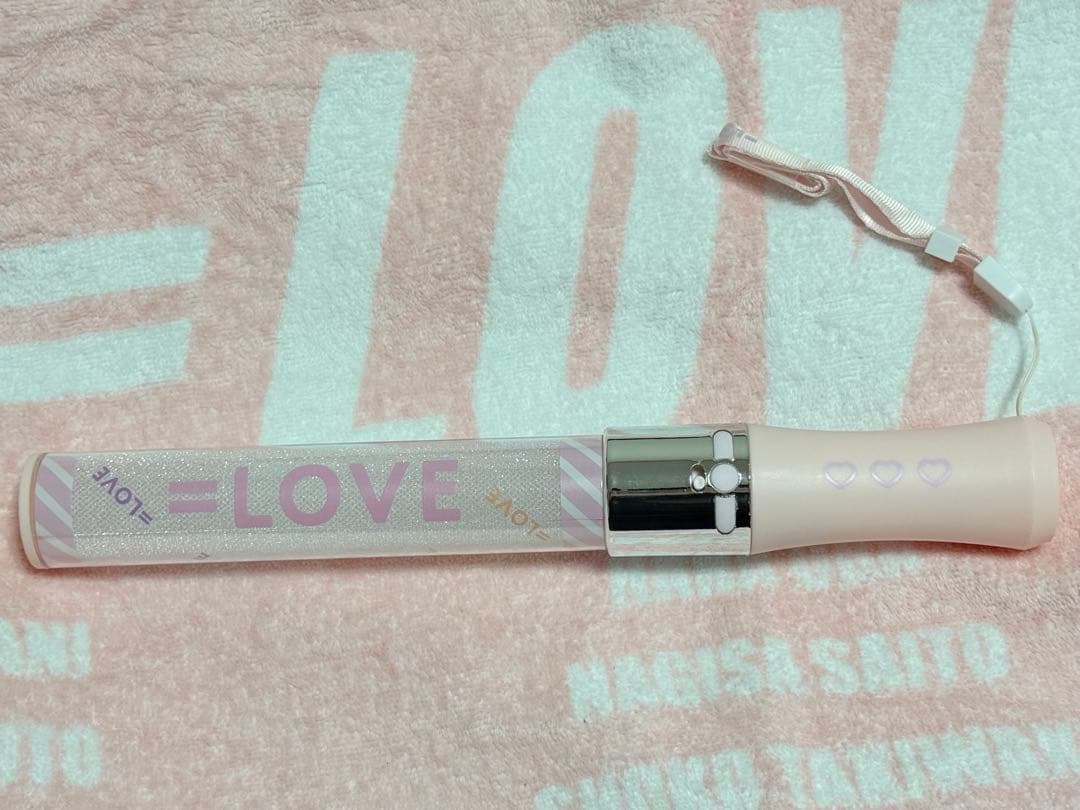 G*N様 八木愛月 AKB48 20周年記念 赤チェック 衣装 直筆サイン入りホ