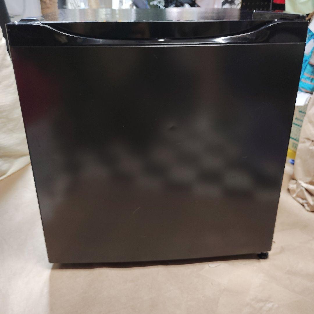 マクスゼン　MAXZEN 冷凍冷蔵庫(切り替え式) ブラック　22年製　31L