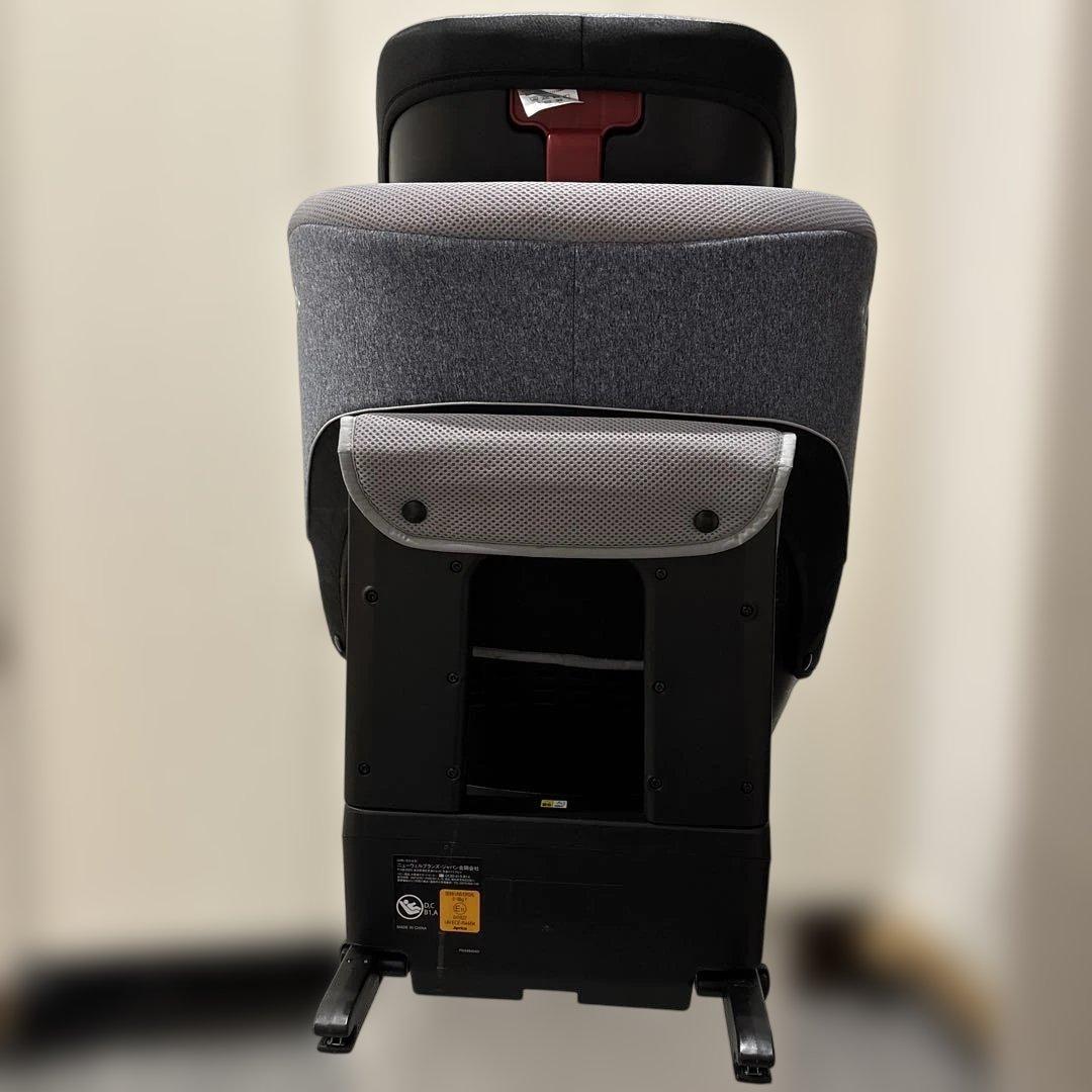 Aprica チャイルドシート クルリラ