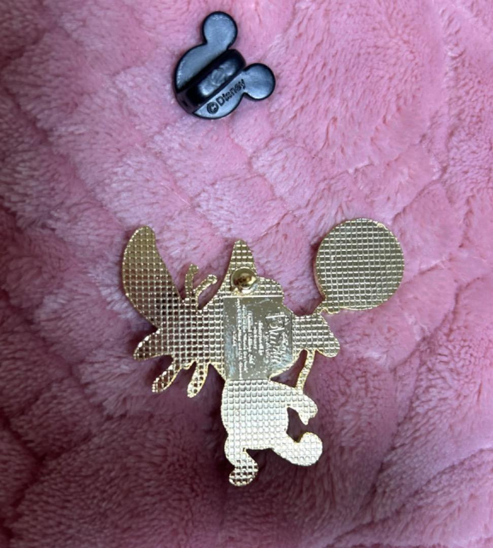 ディズニーモール　ピグレット　ピンバッジ　LE200