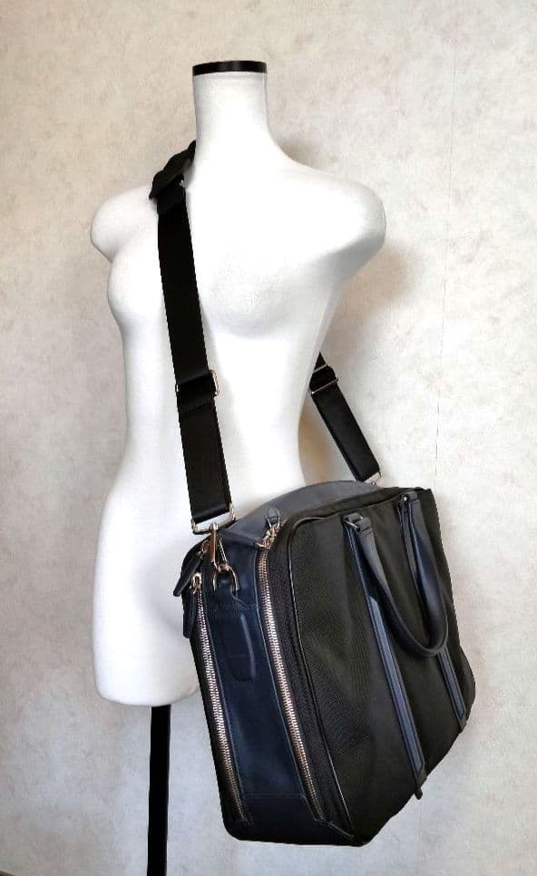 TUMI トゥミ ビジネスバッグ デラックス ラップトップ ブリーフ ブラック