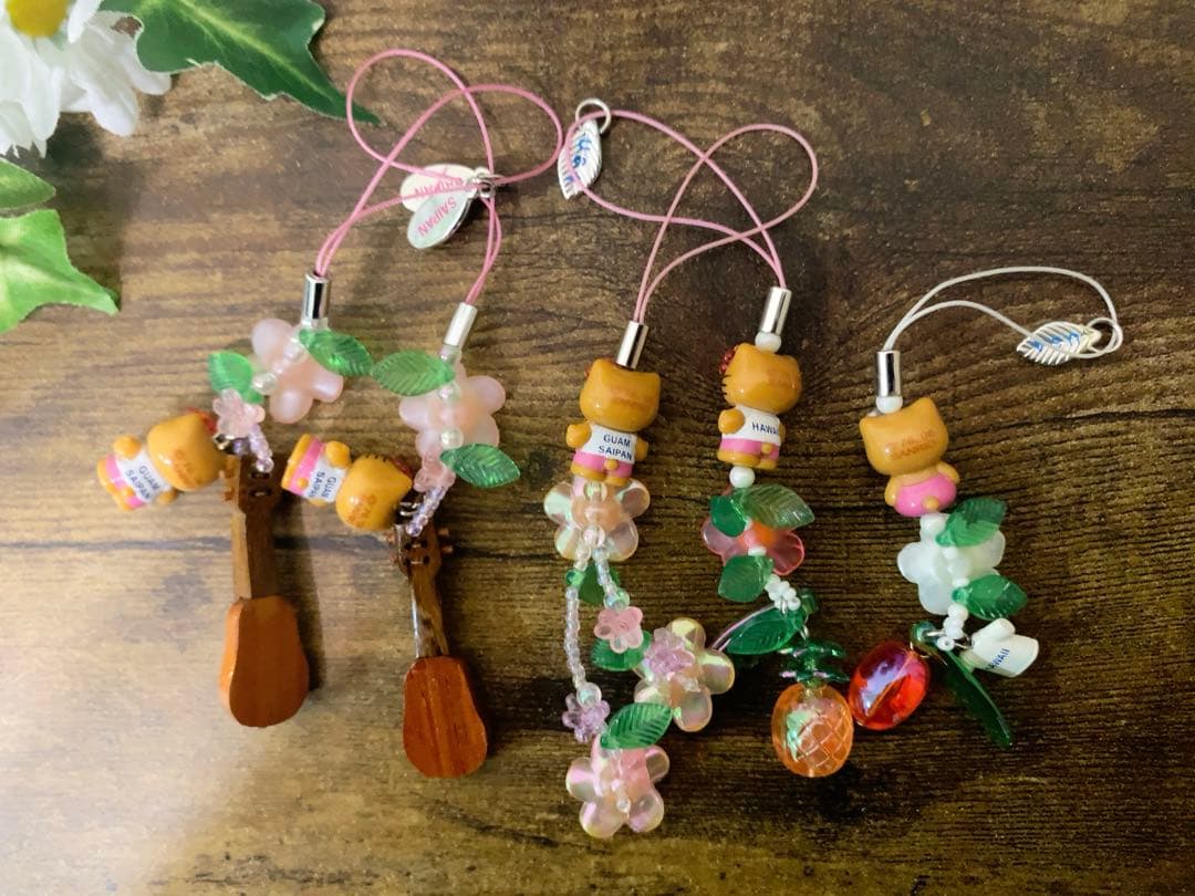 ご当地　日焼けキティ　ギターウクレレ　根付け　ストラップ グアムハワイ　5点