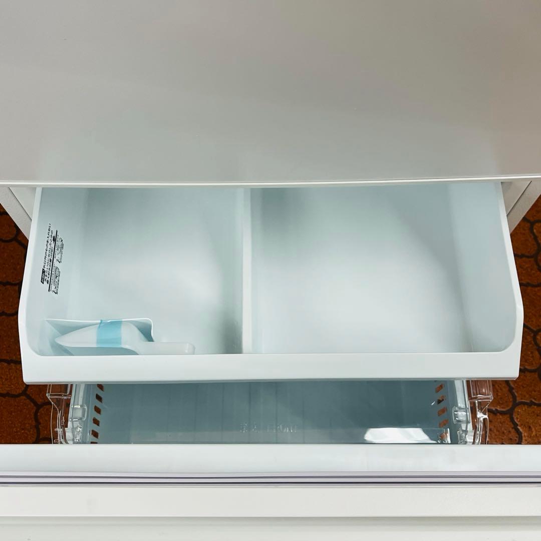 【美品】TOSHIBA 冷凍冷蔵庫 GR-V33SC (WU) 2024年製