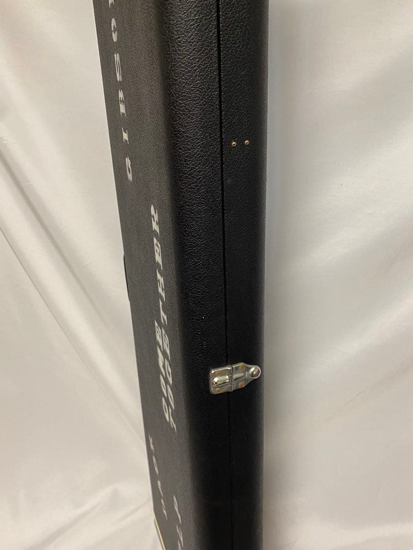 石ロゴ期のフェルナンデス・ムスタング オリジナルハードケース付き