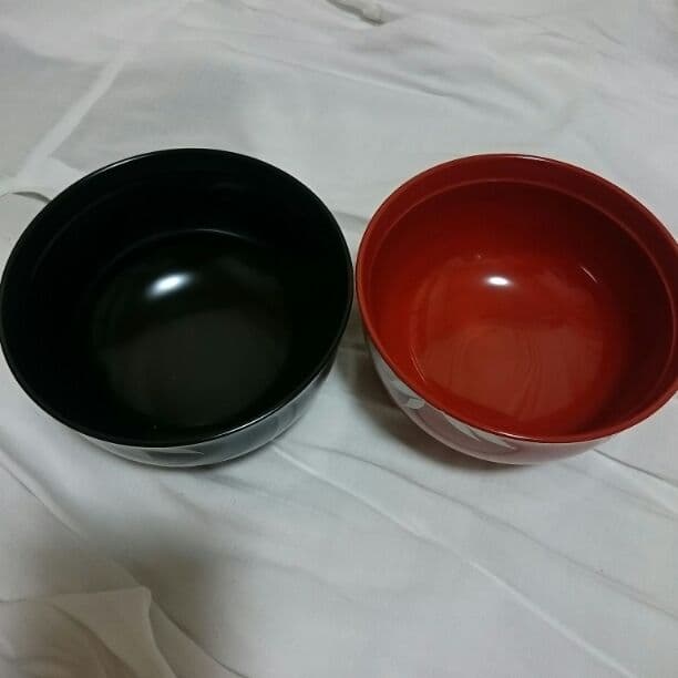 漆塗り 蓋付きお椀セット