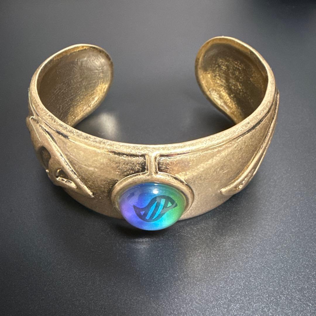 主人公のメガリング風バングル Pokémon LEGENDS Z-A