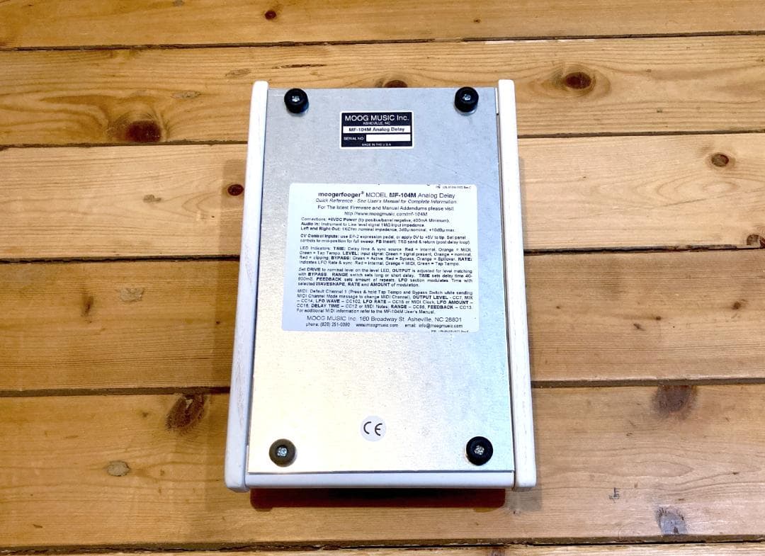 ギター Moog MF-104MWH Moogerfooger analog delay