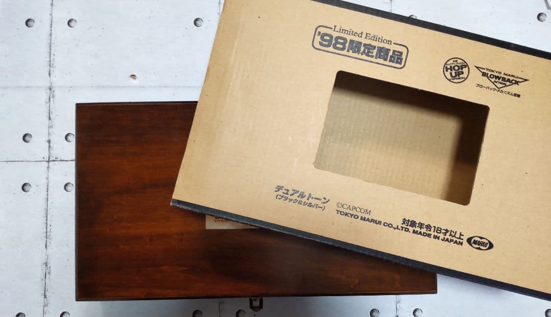 お勧め❗️マルイデザートイーグル50AEバイオハザード ´98限定品後期スライド