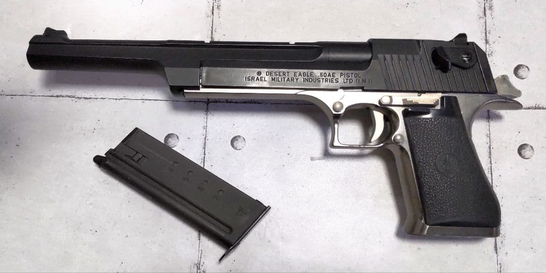 お勧め❗️マルイデザートイーグル50AEバイオハザード ´98限定品後期スライド