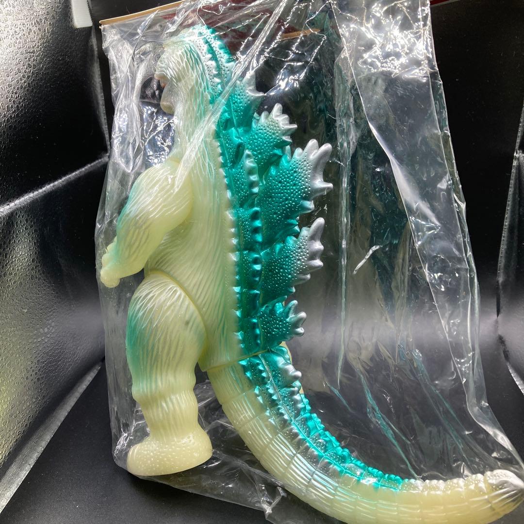 超美品♡希少♡新品♡未開封♡ 2003年キンゴジ　　 1962年TOHOグリーン