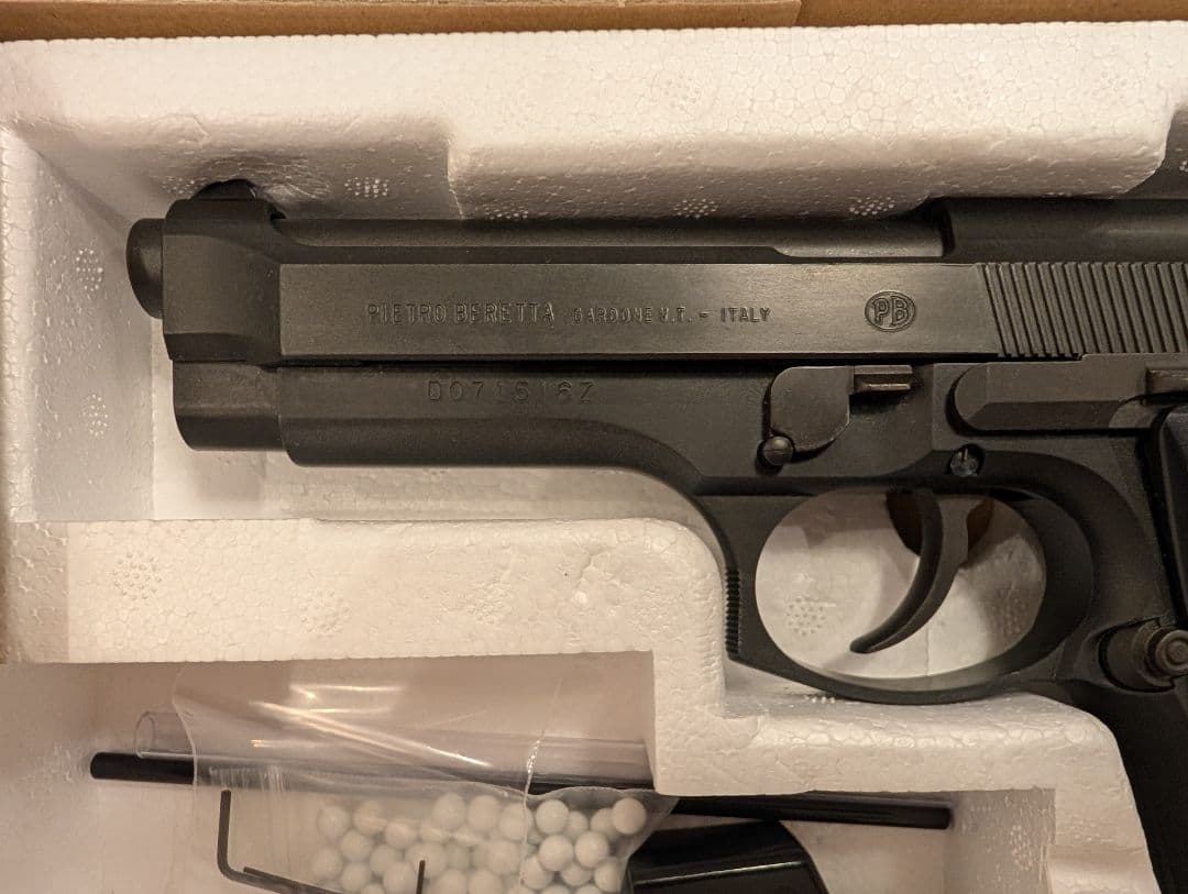 ウエスタンアームズ　ベレッタM92FSカーボンブラック