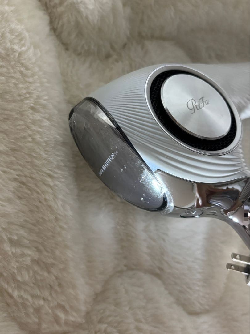 美品 リファ Refa ドライヤー RE-AJ02A 2022年製