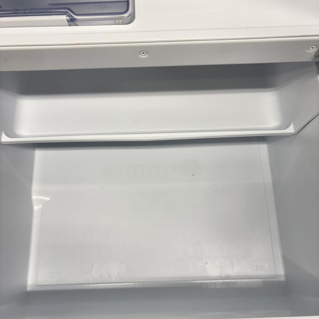 524 三菱 大人気モデル 大型冷蔵庫 300L強 自動製氷 右開き ブラウン