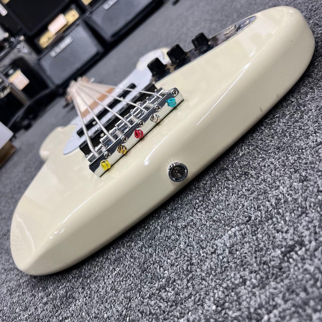 11171】 Squier Jass Bass V 5弦 ベース ホワイト