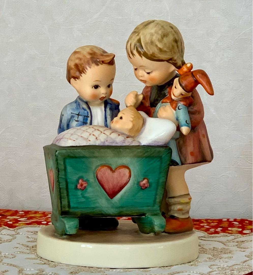 フンメル人形【Blessed Event】14cmドイツ ゲーベル社《美品》