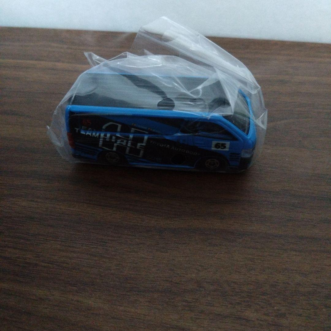 トミカ　トヨタ車体 TEAM HIACE