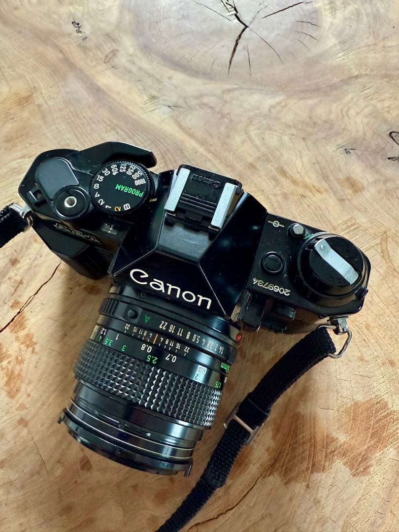 Canon AE-1 一眼レフカメラ 50mmレンズ付き