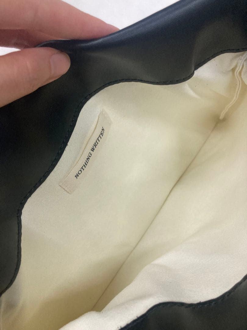 NOTHING WRITTEN Nella strap ショルダーバッグ L