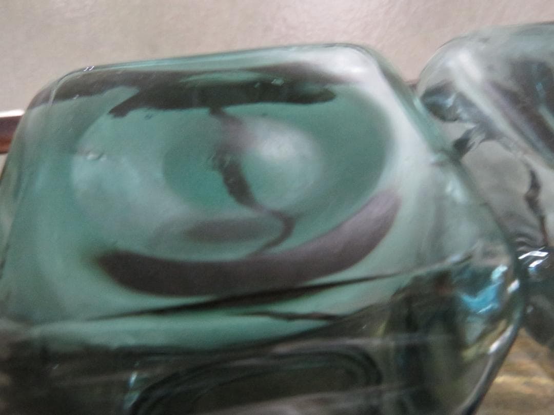 ◇392◇【昭和レトロ】蓋付ガラス瓶3個セットレトロ瓶 飴屋瓶 アルミ蓋