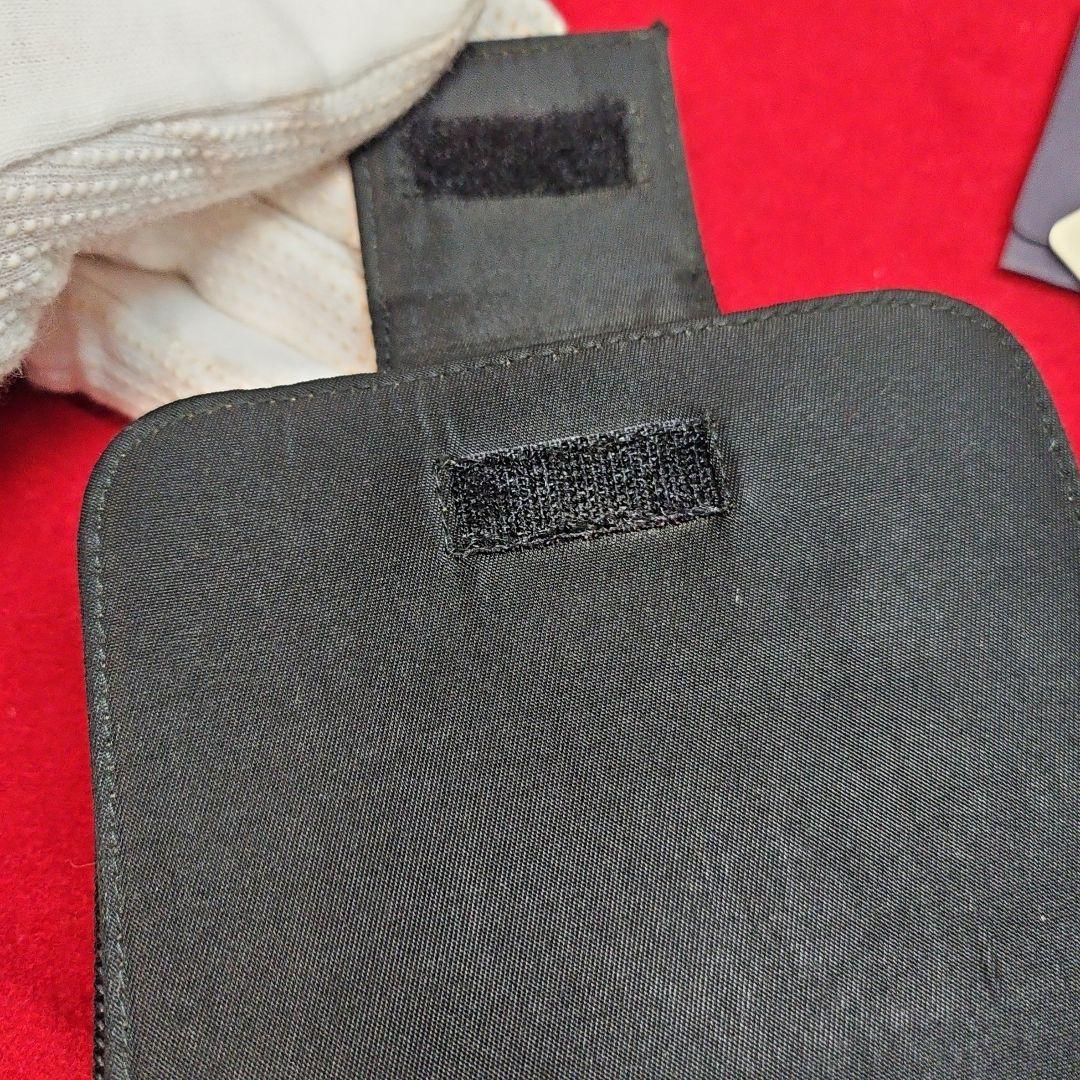 PRADA プラダ 二つ折り財布 ステートナイロン 三角ロゴ ラウンドファスナー