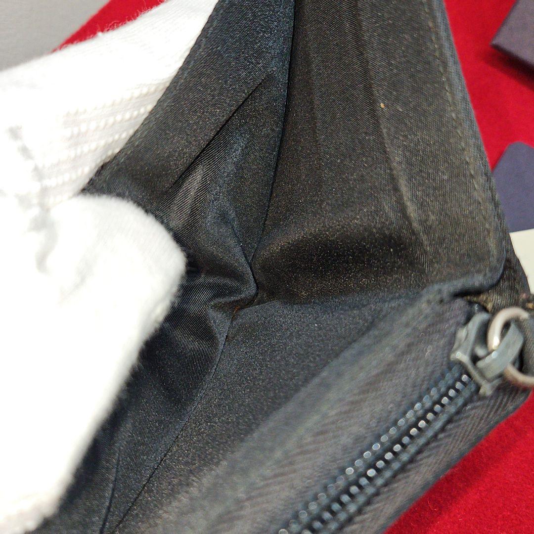 PRADA プラダ 二つ折り財布 ステートナイロン 三角ロゴ ラウンドファスナー