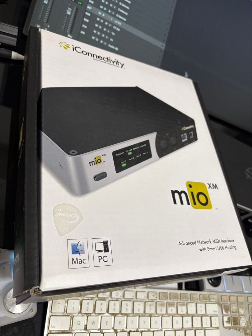 mioXM™ MIDI インターフェイス / iConnectivity