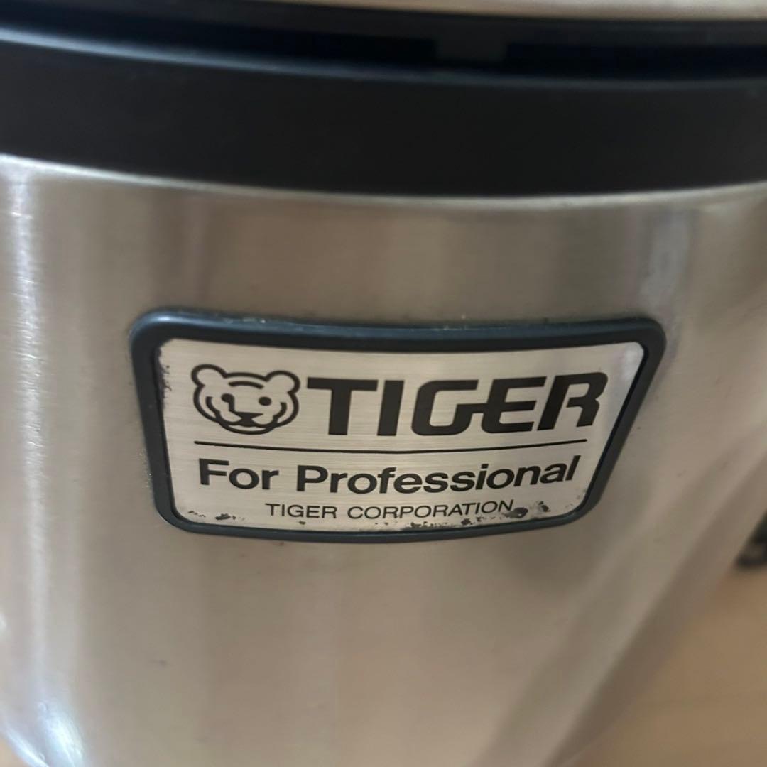 美品　タイガー 業務用 炊飯ジャー 3.6L JNO-A360