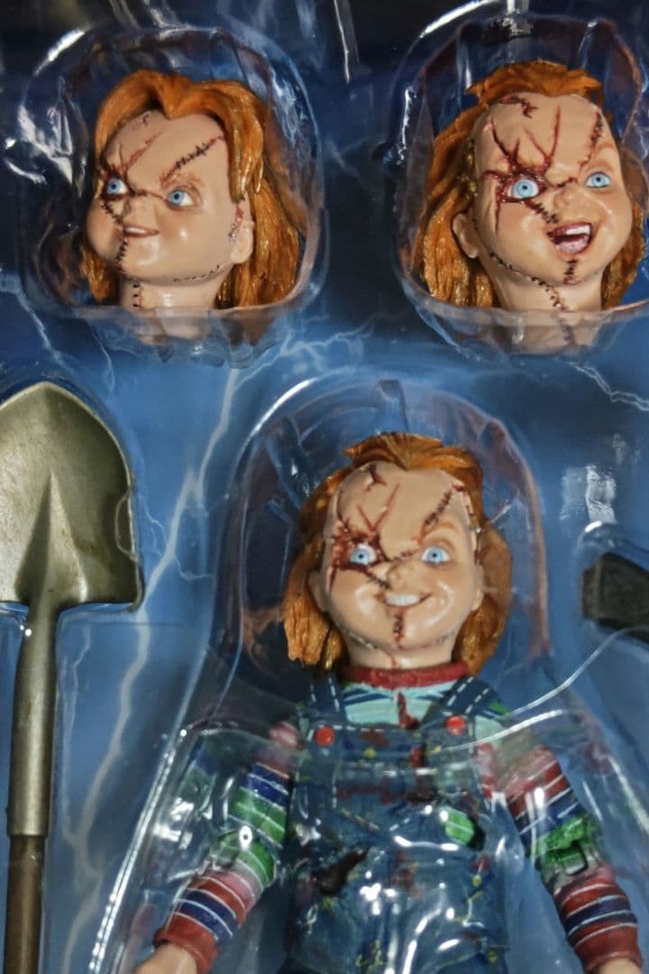 NECA　BRIDE　OF　CHUCKY　チャッキーの花嫁　フィギュア