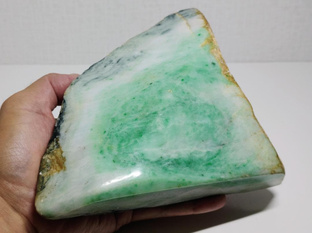 高透過・緑 104g 翡翠 ヒスイ 鑑賞石 原石 自然石 誕生石 鉱物 鉱石高