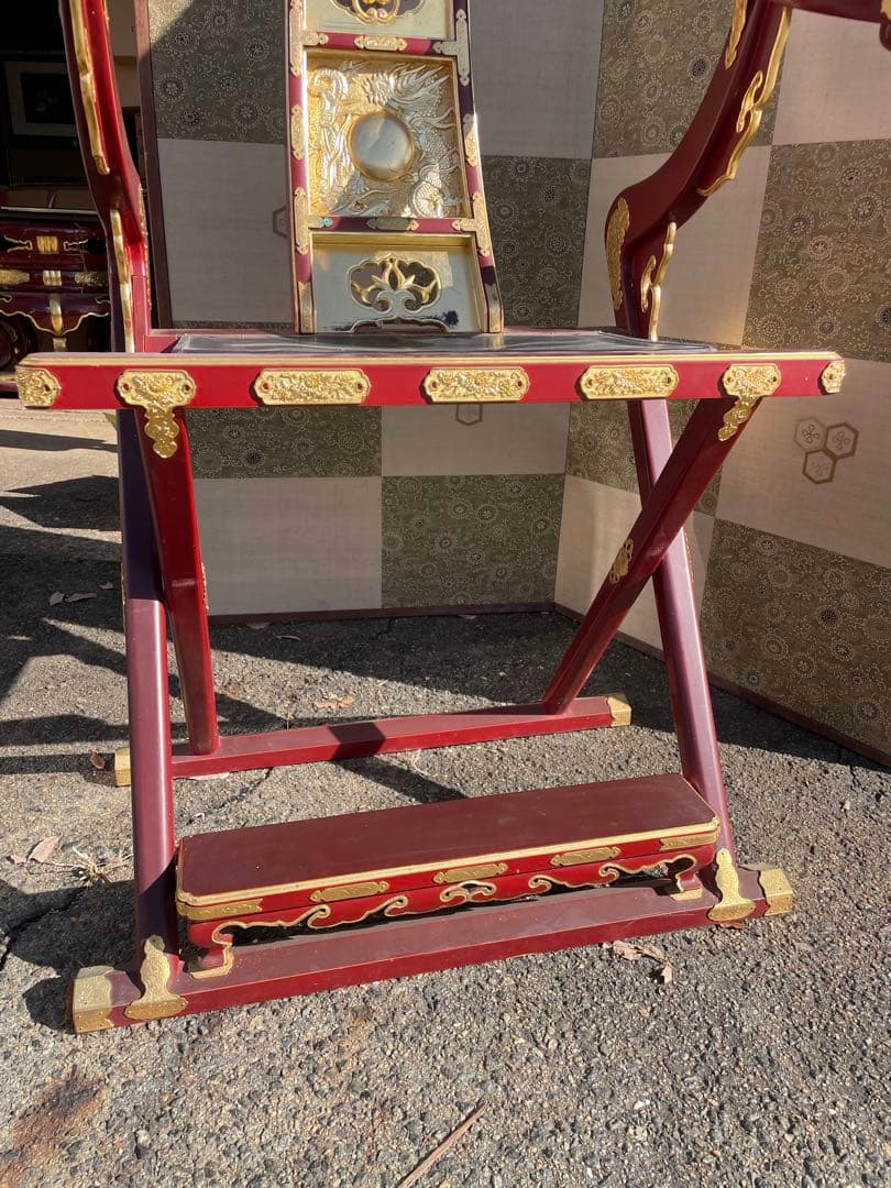 寺院仏具 ルーツ型本曲録 平安寺 住職/僧侶の椅子 漆塗/金箔/