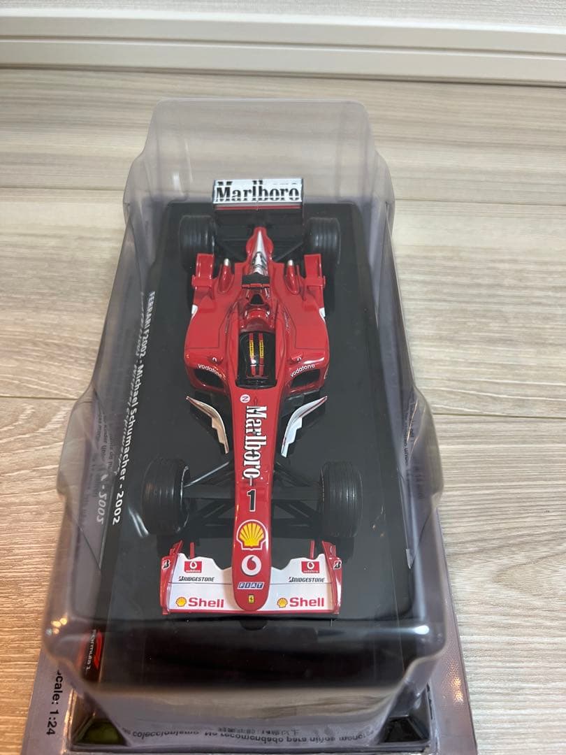 マルボロ仕様　ビッグスケールF1コレクション フェラーリF2002　シューマッハ