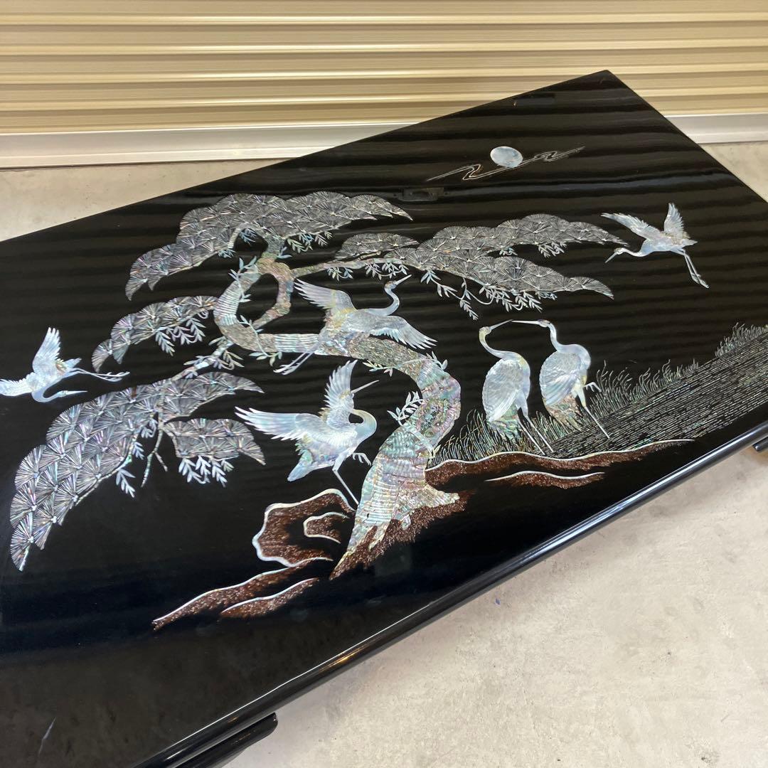 昭和レトロ 螺鈿細工 鶴 松 蝶々 月柄 木製漆塗り 大型座卓 センター