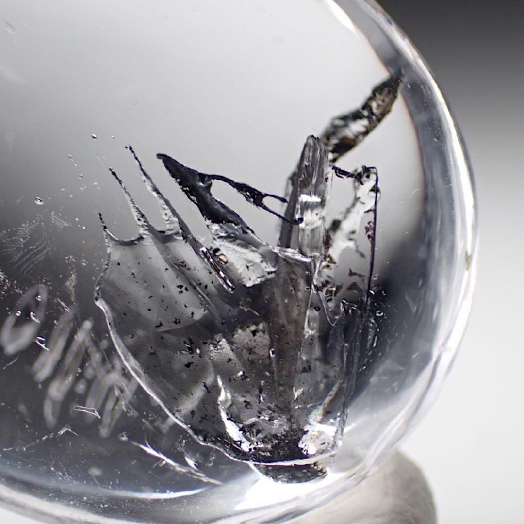 ブラジル産】カーボンインクォーツ(ウォーターインクォーツ)