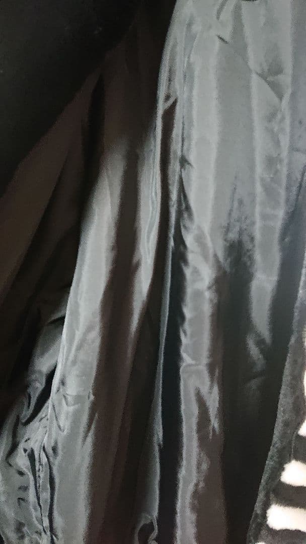 adidas フェイクファージャケット 2XO