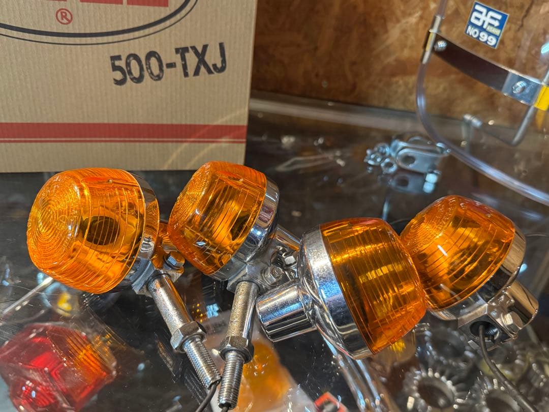 cb750 k0 純正ウインカーセット CB400F/CB350F/CB750K0~K6 純正レンズ付きオレンジウインカーASSY(4個