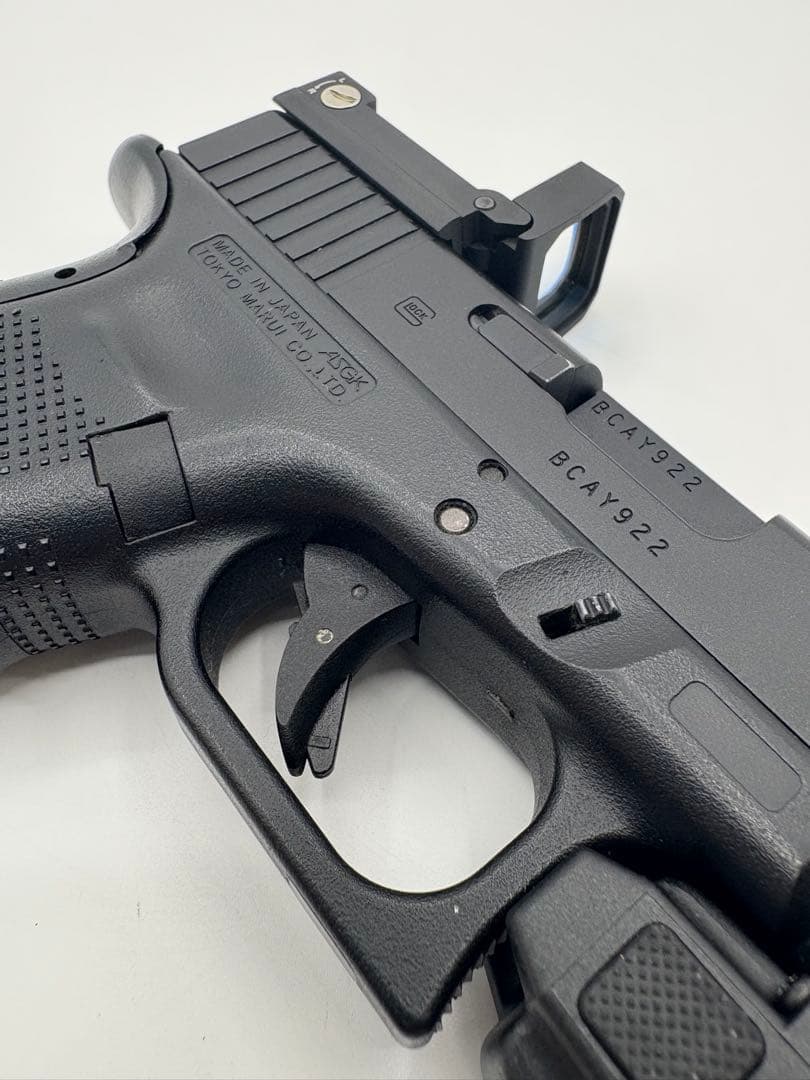 東京マルイ グロック17 gen4 ドットサイト ライト付き マガジン2本付き