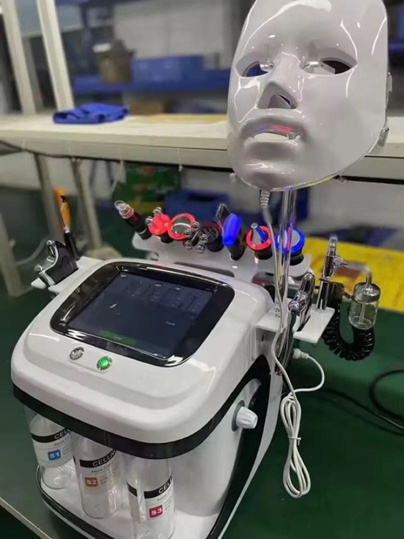 LEDフェイスマスク付きバブルハイドラフェイシャル/ ハイドラーマブ