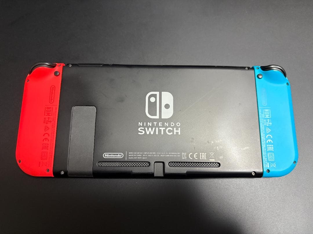 Nintendo Switch 本体 (バッテリー持続時間が長くなったモデル)