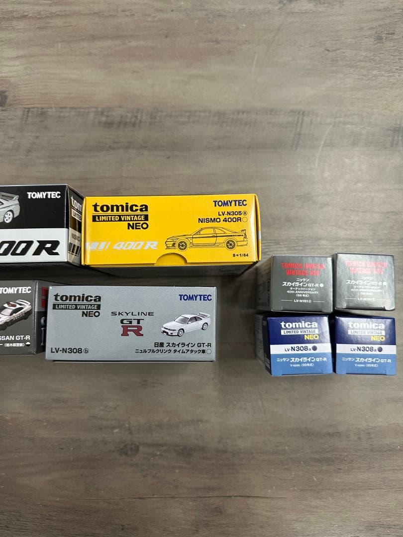 トミカリミテッドビンテージネオ　GT-R 8台セット