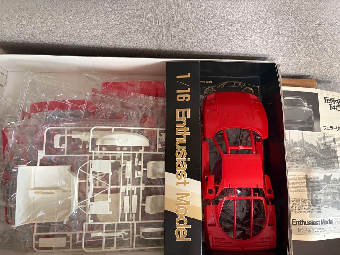 Ferrari F40 1/16エンスージアストモデル
