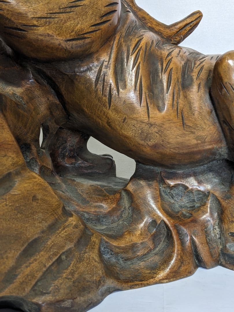 ♢木彫 虎 透し彫り 一点物 飴色 トラ 寅 干支 縁起物 置物古美術品