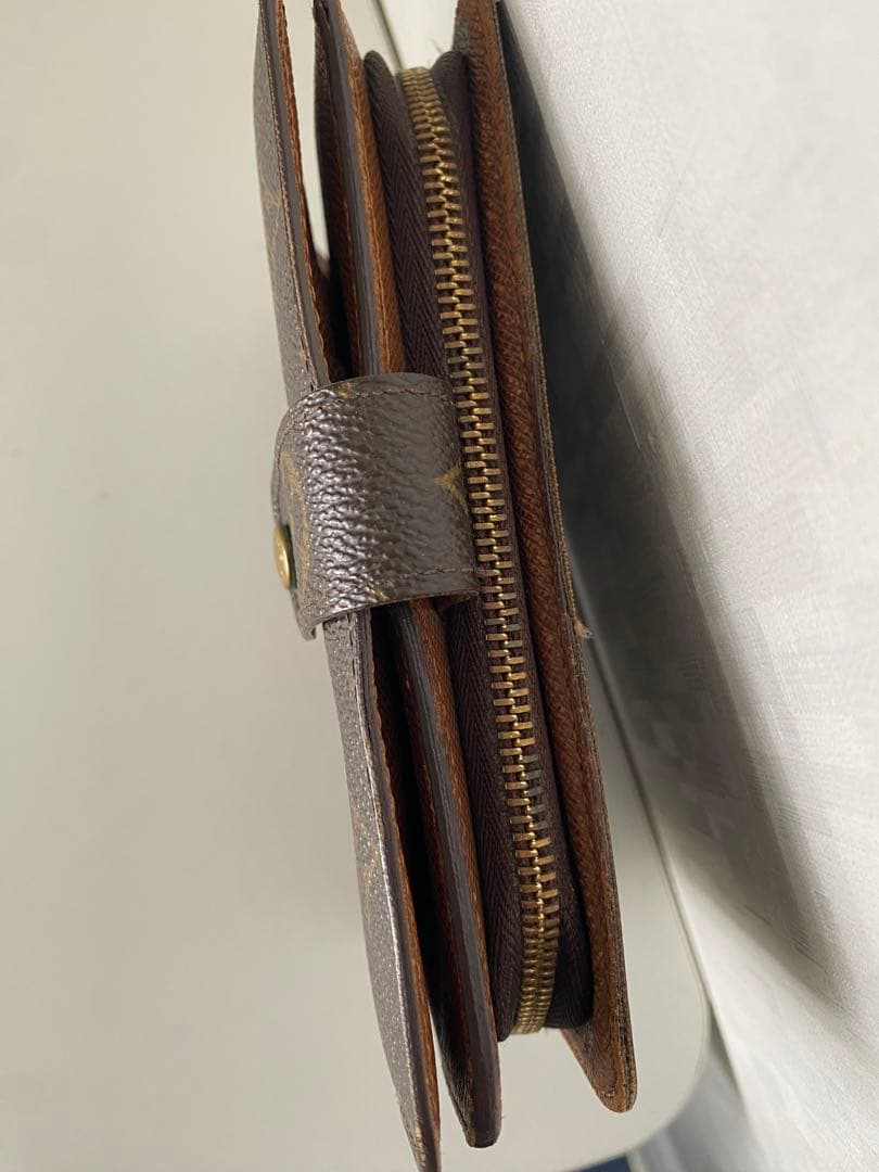 Louis Vuitton ルイ・ヴィトン　ポルト パピエ ジップ 2つ折り財布